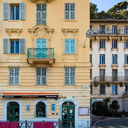 Apart Overlooking The Port Of * Nizza